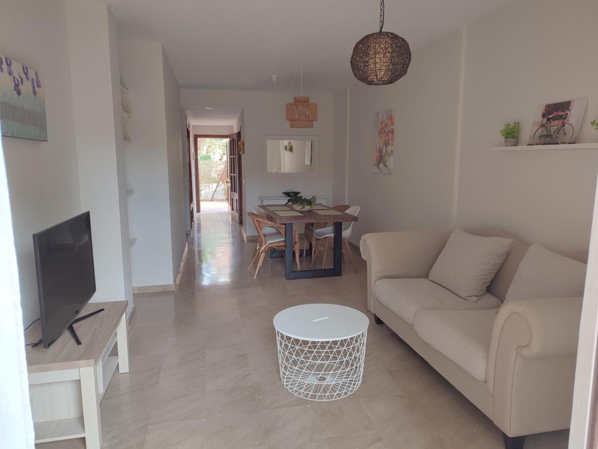 Apartamento Con Piscina Касарес Екстериор снимка
