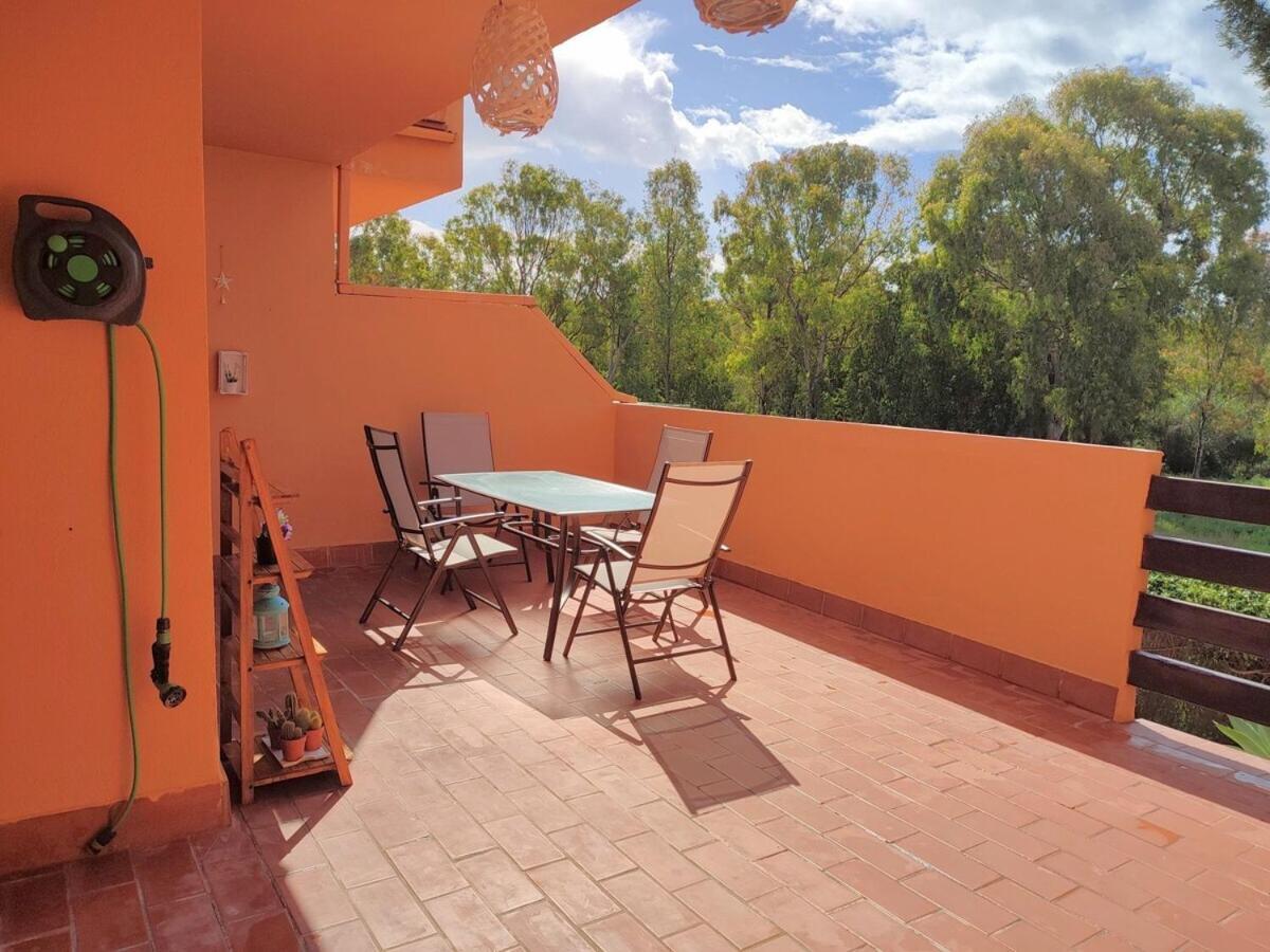 Apartamento Con Piscina Касарес Екстериор снимка