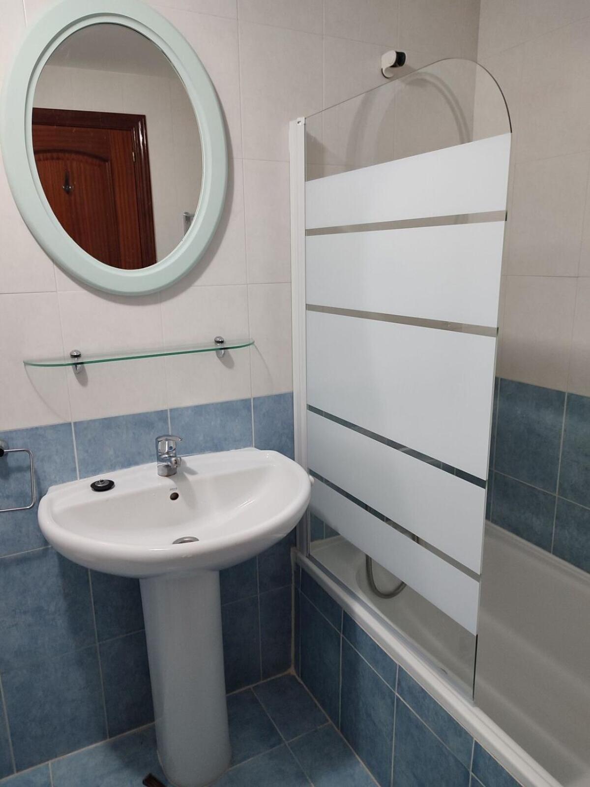 Apartamento Con Piscina Касарес Екстериор снимка