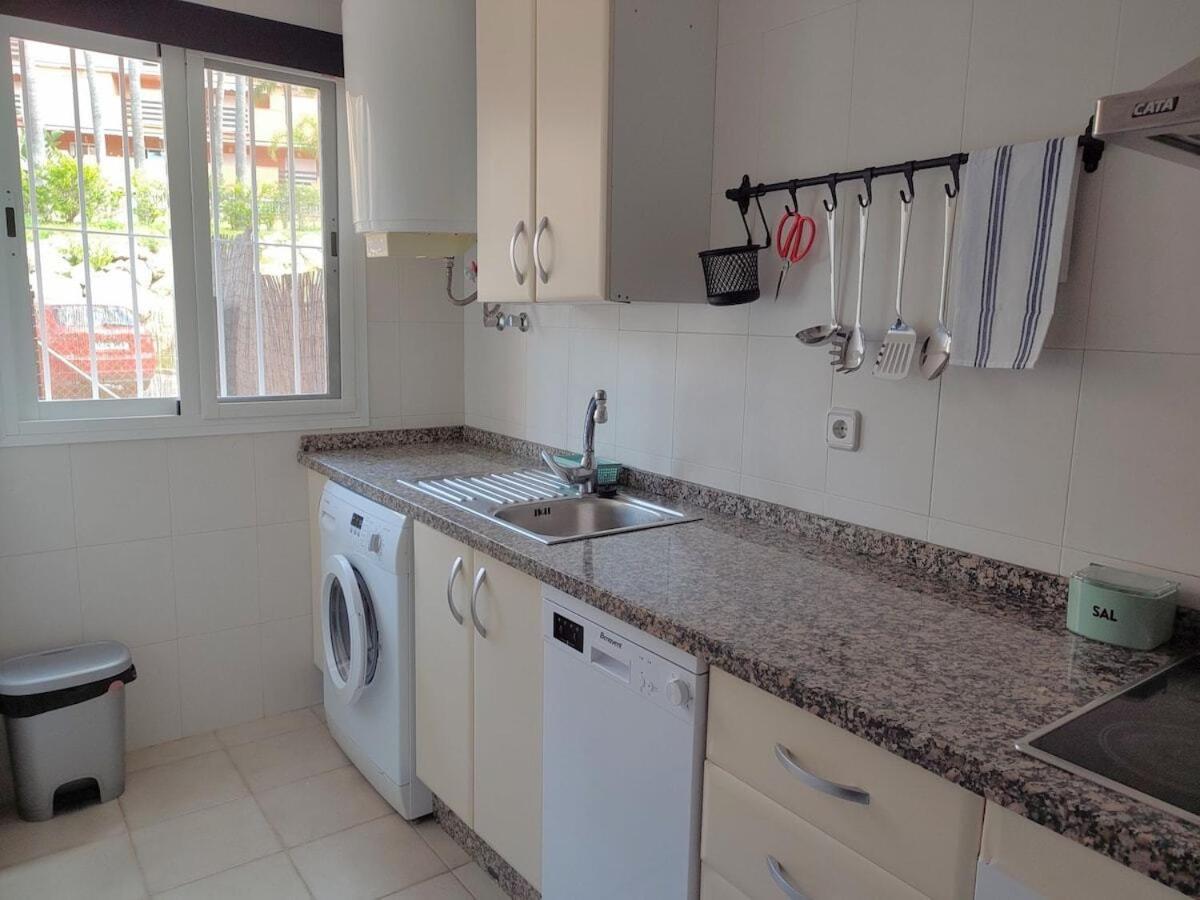 Apartamento Con Piscina Касарес Екстериор снимка